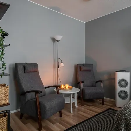 Majoituspalvelu Nurmi Oy Kauppakatu 52 Raahe